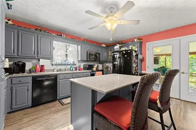 4526 Railroad Street, Oakwood, GA 30566 - Photo 12