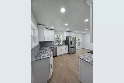 2499 Sylvan Road, East Point, GA 30344 - Photo 10