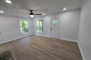 2499 Sylvan Rd, East Point, GA 30344 - Photo 6