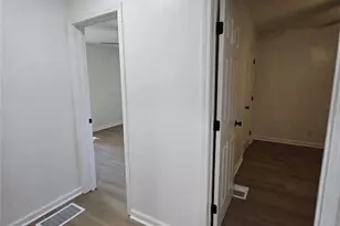 2499 Sylvan Rd, East Point, GA 30344 - Photo 14