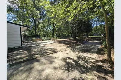 2499 Sylvan Road, East Point, GA 30344 - Photo 30
