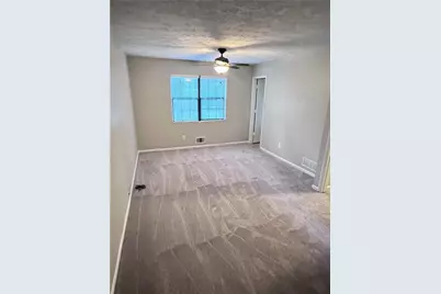 2936 Spanish Oak Drive SW, Lilburn, GA 30047 - Photo 6