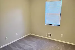 2936 Spanish Oak Dr SW, Lilburn, GA 30047 - Photo 10