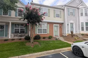 1010 Prestwyck Ct, Alpharetta, GA 30004 - Photo 1