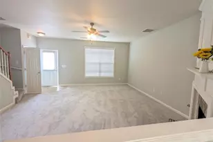 1010 Prestwyck Ct, Alpharetta, GA 30004 - Photo 4