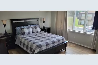 1819 Ashborough Circle SE #F, Marietta, GA 30067 - Photo 4