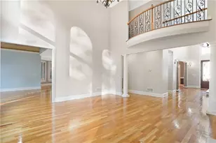 4040 Annecy Dr, Atlanta, GA 30331 - Photo 10