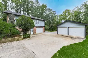 111 Sequoyah Cir, Canton, GA 30115 - Photo 4