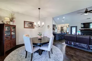 127 Alex Ct, Calhoun, GA 30701 - Photo 2