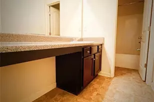 527 Pine Ln, Lawrenceville, GA 30043 - Photo 12