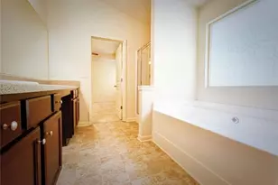 527 Pine Ln, Lawrenceville, GA 30043 - Photo 10