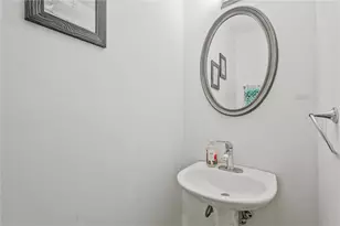 2170 Thorndale Dr SW, Lilburn, GA 30047 - Photo 16