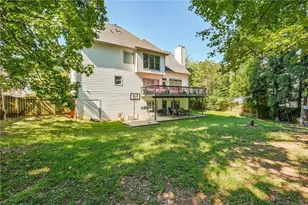 2170 Thorndale Dr SW, Lilburn, GA 30047 - Photo 30