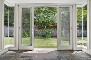 3033 E Pine Valley Rd NW, Atlanta, GA 30305 - Photo 32