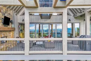 540 Overlook Dr, Blue Ridge, GA 30513 - Photo 18