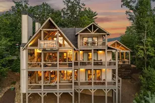 540 Overlook Dr, Blue Ridge, GA 30513 - Photo 2