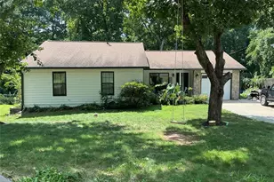 4368 Buckingham Pl, Duluth, GA 30096 - Photo 1