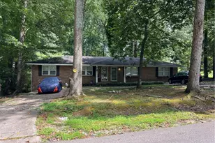 6660 Maxwell Dr, Lithia Springs, GA 30122 - Photo 2