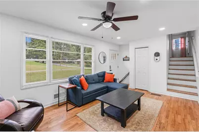 799 Pine Roc Drive, Stone Mountain, GA 30083 - Photo 4