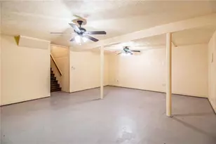 147 Crossroads Estate Dr, Newnan, GA 30265 - Photo 26