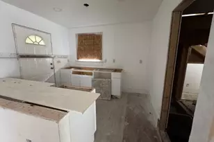 1349 Cleveland Ave, Atlanta, GA 30344 - Photo 10