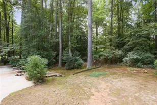 527 N St Marys Ln NW, Marietta, GA 30064 - Photo 32