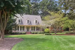 527 N St Marys Ln NW, Marietta, GA 30064 - Photo 1