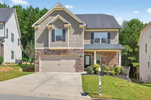 484 Crestmont Ln, Canton, GA 30114 - Photo 2