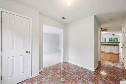 4295 Caroline Court, Douglasville, GA 30135 - Photo 4