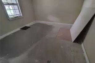 151 N 7th St, Cochran, GA 31014 - Photo 6