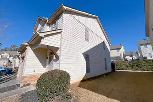 4222 High Park Ln, Atlanta, GA 30344 - Photo 16