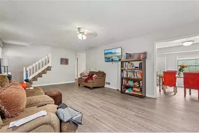1418 Winchester Trail, Riverdale, GA 30296 - Photo 8