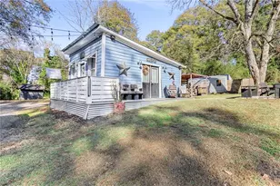 215 Johnson St, Hogansville, GA 30230 - Photo 2