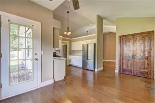 2006 Hawthorne Way, Woodstock, GA 30189 - Photo 14