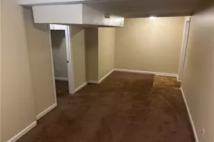 1214 Mannbrook Dr, Stone Mountain, GA 30083 - Photo 14