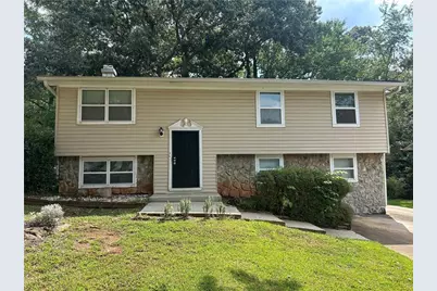 1214 Mannbrook Drive, Stone Mountain, GA 30083 - Photo 1