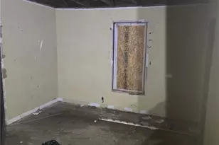 382 Southbend Ave, Atlanta, GA 30315 - Photo 6