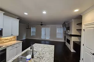 3920 Glenview Club Ln, Duluth, GA 30097 - Photo 8