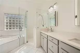 2426 Vivian Cir, Decatur, GA 30030 - Photo 18