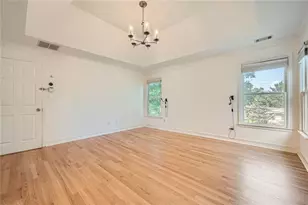 2426 Vivian Cir, Decatur, GA 30030 - Photo 16