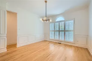 2426 Vivian Cir, Decatur, GA 30030 - Photo 8