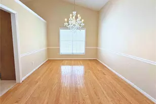 535 Suwanee E Dr, Lawrenceville, GA 30043 - Photo 10