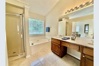 535 Suwanee East Drive, Lawrenceville, GA 30043 - Photo 10