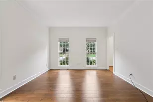 221 Larkshyre Trail, Lawrenceville, GA 30043 - Photo 8