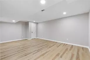 358 Patterson Rd, Lawrenceville, GA 30044 - Photo 22