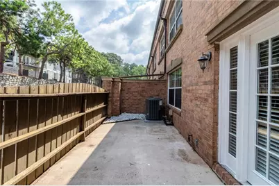 6980 Roswell Road #O2, Atlanta, GA 30328 - Photo 38