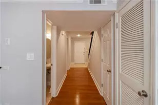 6980 Roswell Rd, Atlanta, GA 30328 - Photo 12