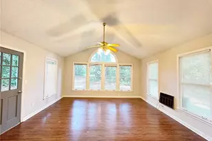 2945 Sawgrass Trail SW, Lilburn, GA 30047 - Photo 10