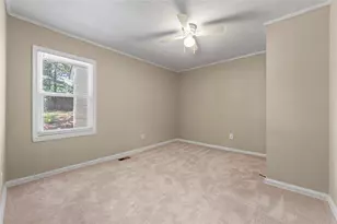 1568 Mayflower Ave SW, Atlanta, GA 30311 - Photo 14