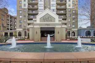 795 Hammond Dr, Atlanta, GA 30328 - Photo 2